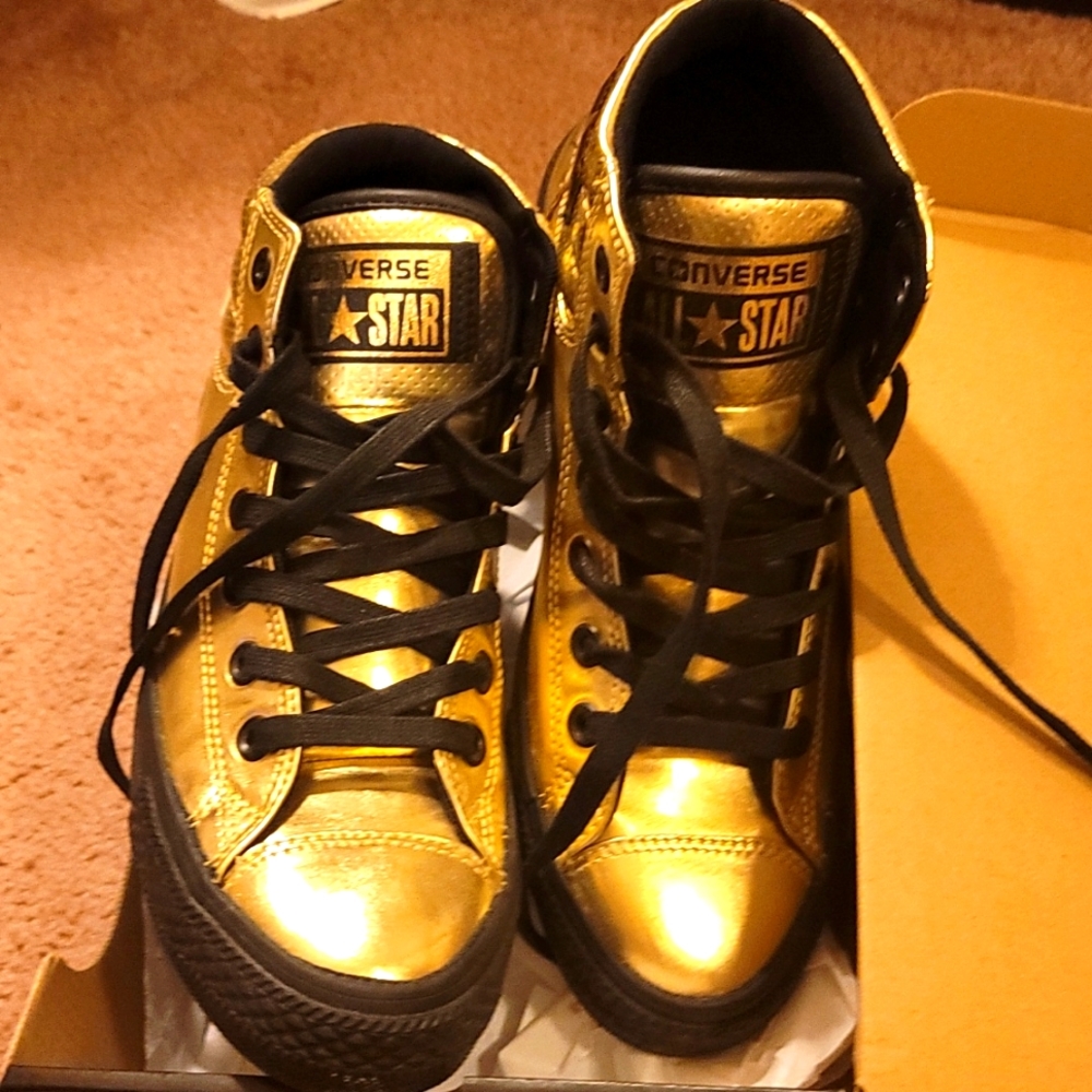 CONVERSE